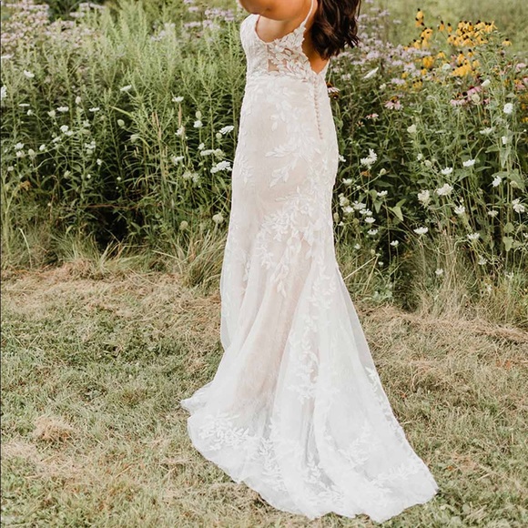 Stella York ORGANIC LACE FIT-AND-FLARE DRESS 7312 - Picture 2 of 7